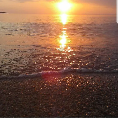 Ξενοδοχείο με διαμερίσματα Avsa